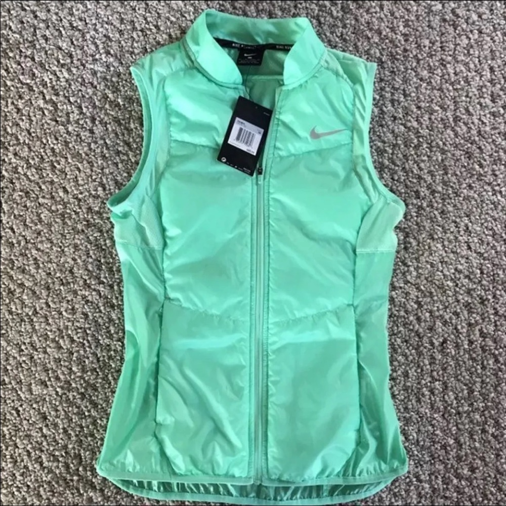 Nike vest